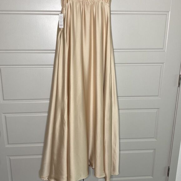 Show Me Your Mumu Champagne Luxè Satin Faith Maxi Dress M - Picture 12 of 16